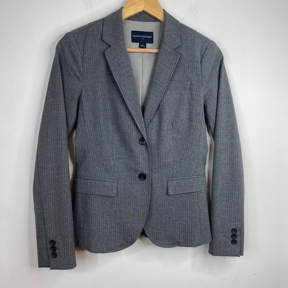 Banana Republic Blazer 2 Grey Pinstripe Preppy Academia Office Menswear Classic